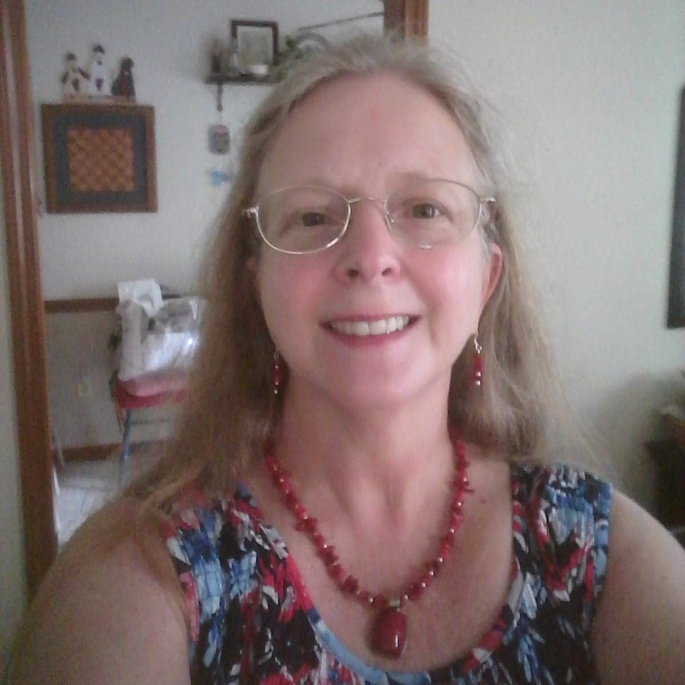 Meet your Posher, Debby